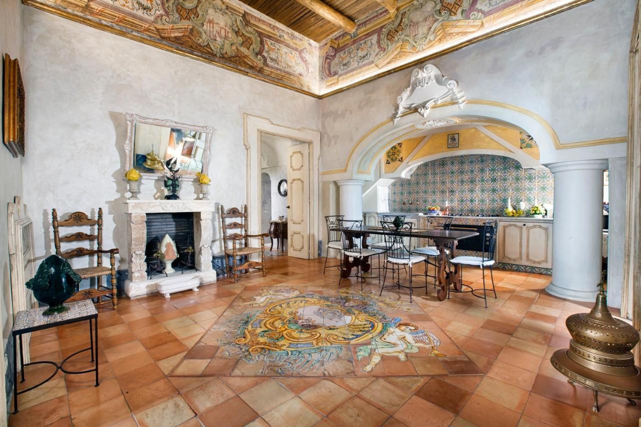Estate4Home - Palazzo Crocione Positano Luaran gambar