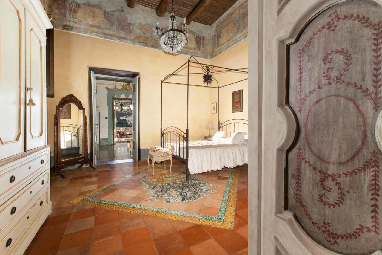 Estate4Home - Palazzo Crocione Positano Luaran gambar